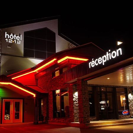 Hotel-Motel 1212 Degelis ภายนอก รูปภาพ
